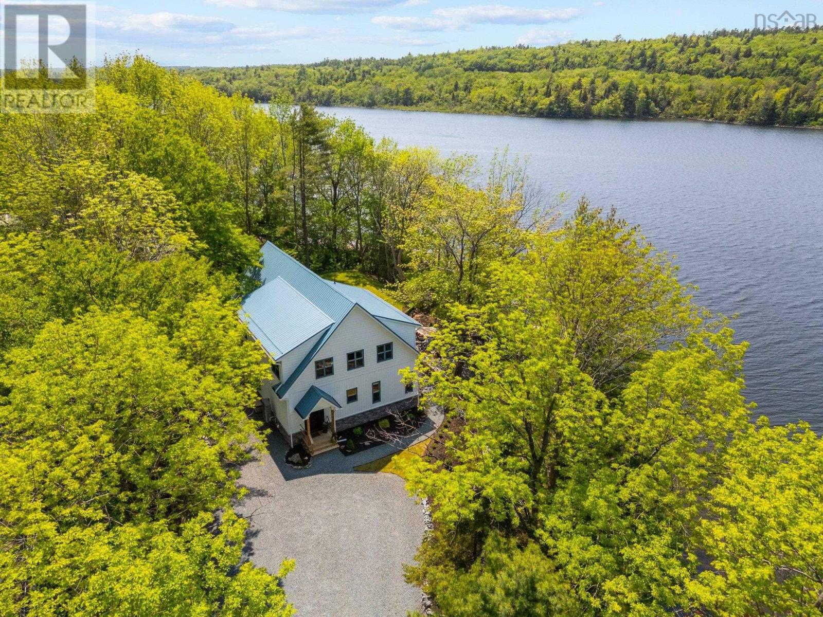 2881 Highway 2, Fall River, Nova Scotia  B2T 1W3 - Photo 42 - 202514481