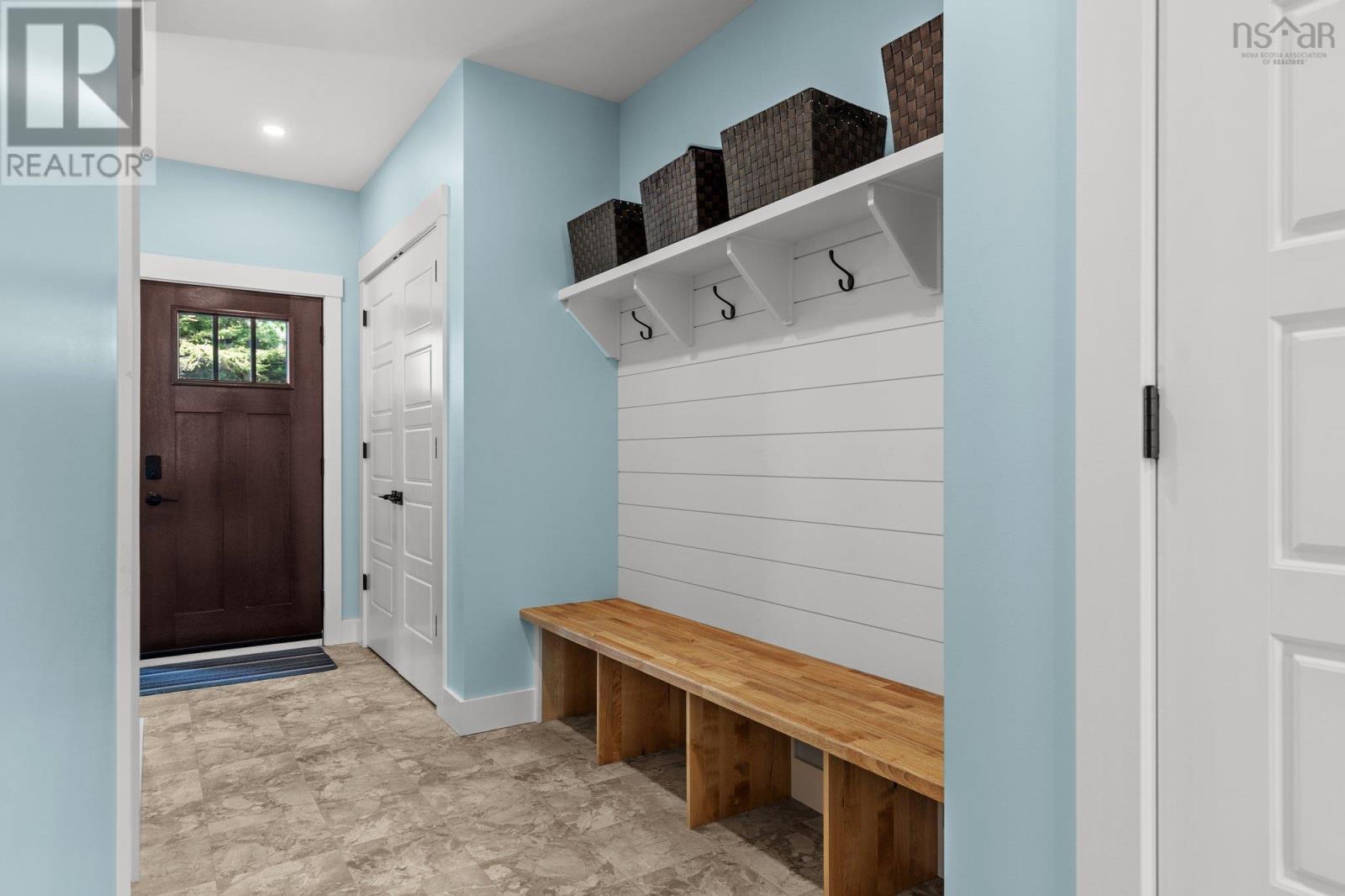 2881 Highway 2, Fall River, Nova Scotia  B2T 1W3 - Photo 2 - 202514481