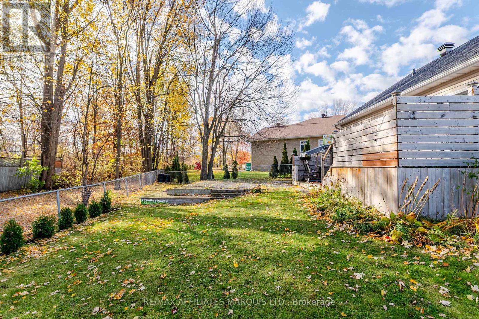 701 Robin Court, Cornwall, Ontario K6H 7N4 - Photo 41 - X12510206