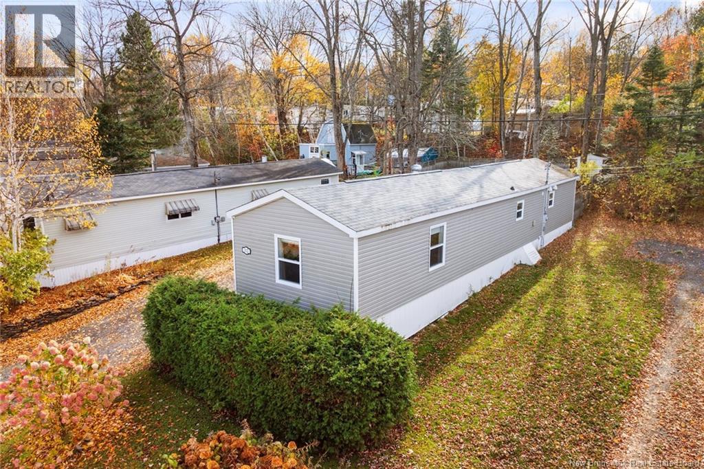 312 Governor Lane, Fredericton, New Brunswick  E3B 7K9 - Photo 5 - NB129678