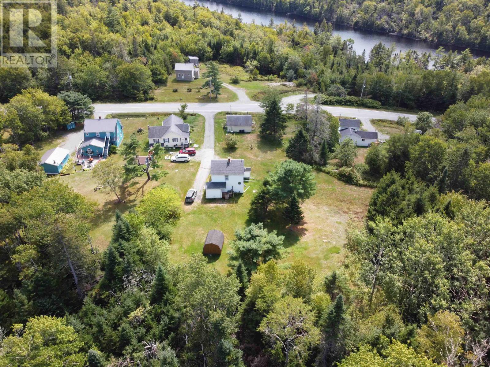 344 Highway 224, Sheet Harbour, Nova Scotia  B0J 3B0 - Photo 3 - 202522151