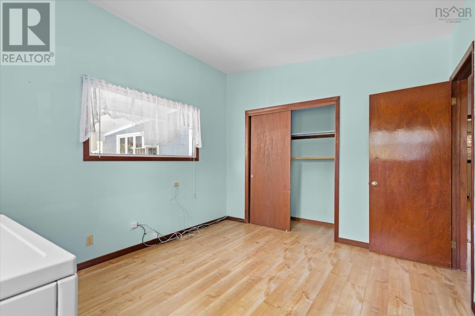 11 Medway Street, Bridgewater, Nova Scotia  B4V 1J8 - Photo 25 - 202525415