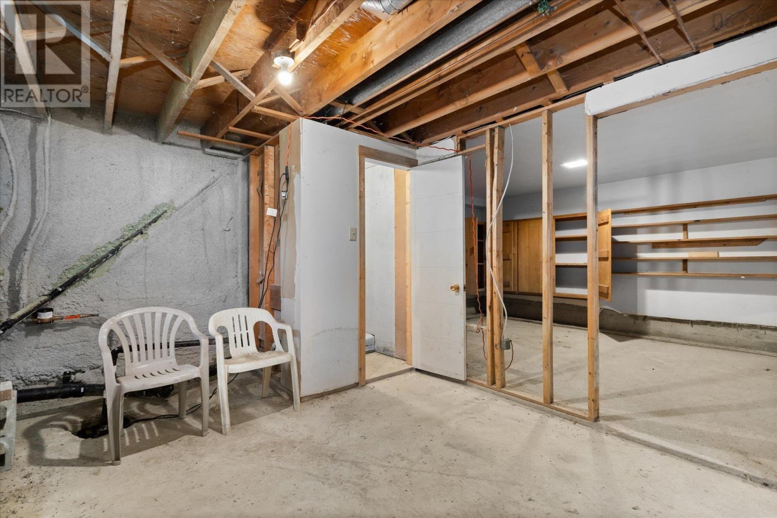 11 Medway Street, Bridgewater, Nova Scotia  B4V 1J8 - Photo 30 - 202525415