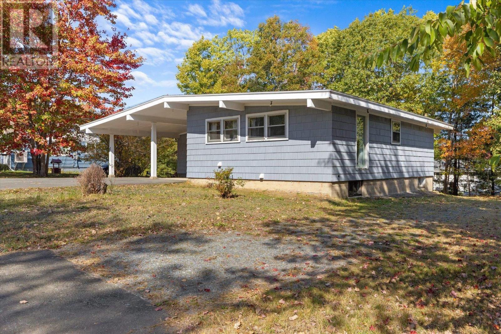 11 Medway Street, Bridgewater, Nova Scotia  B4V 1J8 - Photo 43 - 202525415