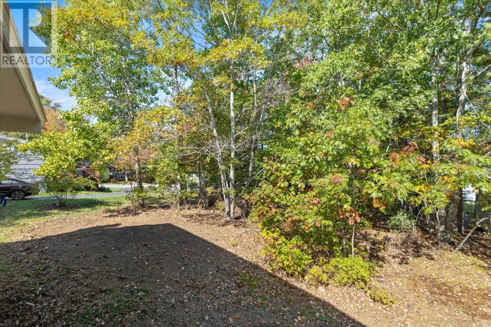 11 Medway Street, Bridgewater, Nova Scotia  B4V 1J8 - Photo 35 - 202525415