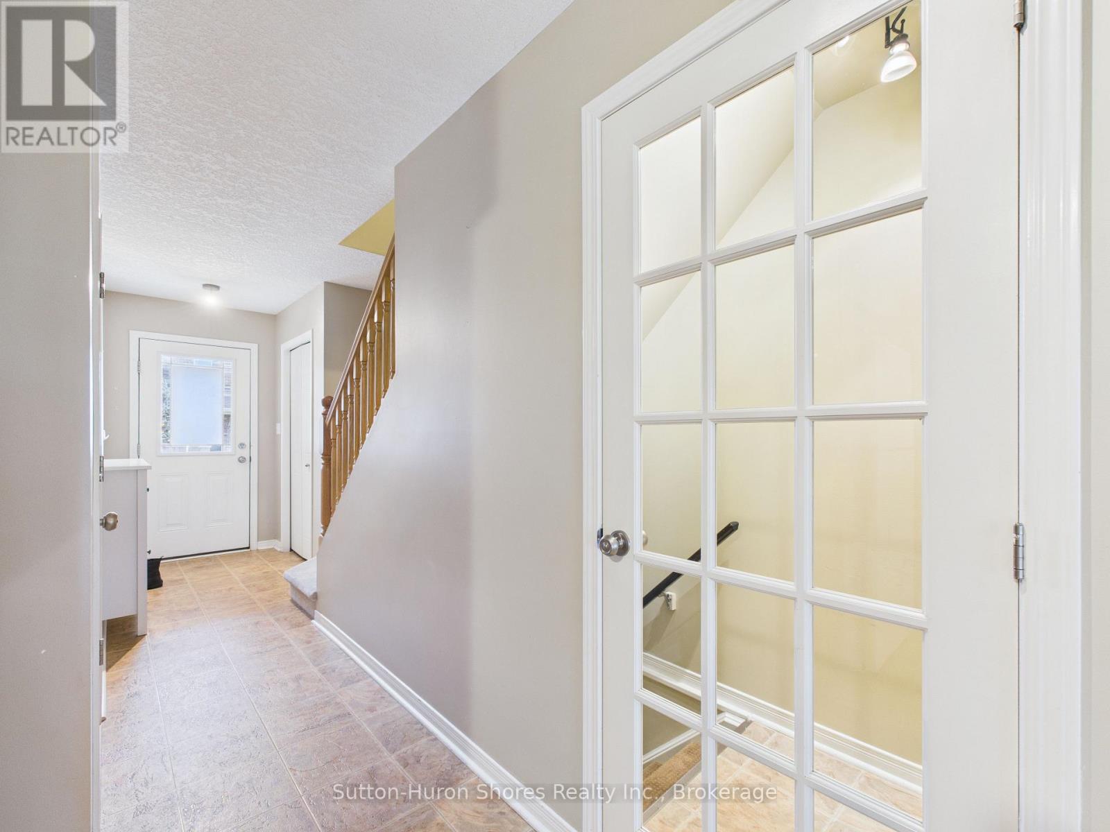 101 - 409 Joseph Street, Saugeen Shores, Ontario N0H 2C2 - Photo 8 - X12510634