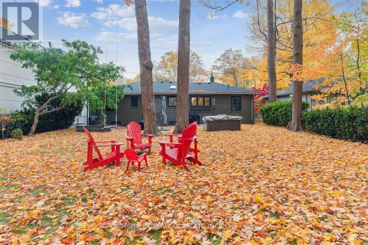 89 Holyrood Avenue, Oakville, Ontario  L6K 2V4 - Photo 35 - W12511010