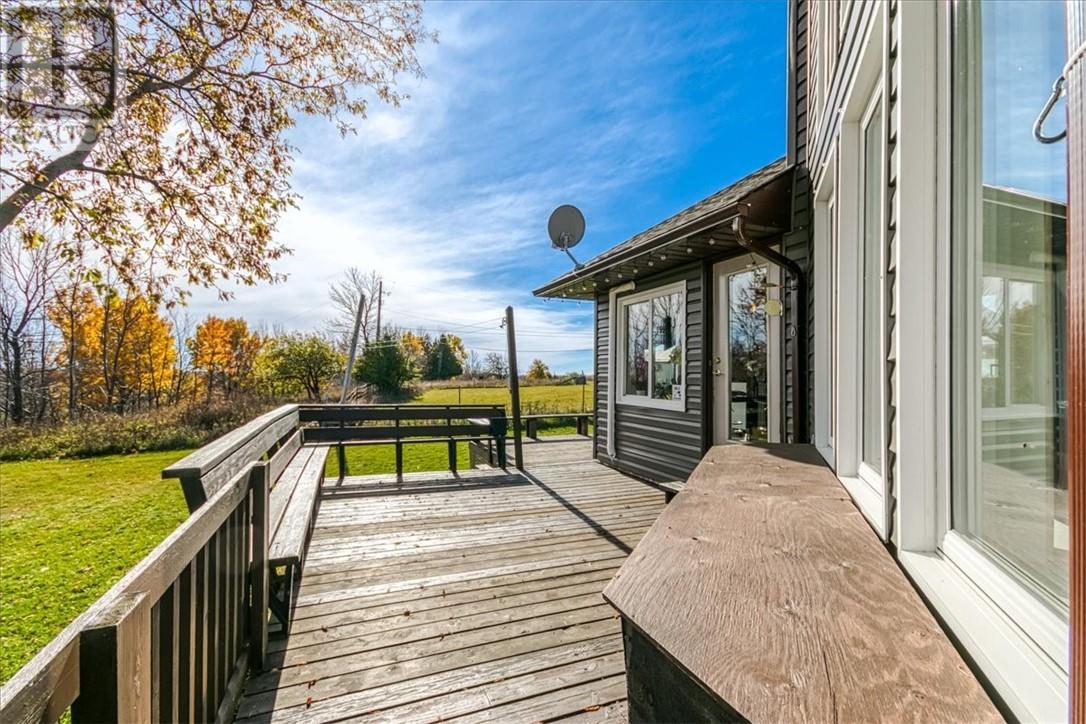 36 Fraser Street, Manitoulin Island, Ontario  P0P 1H0 - Photo 5 - 2125510