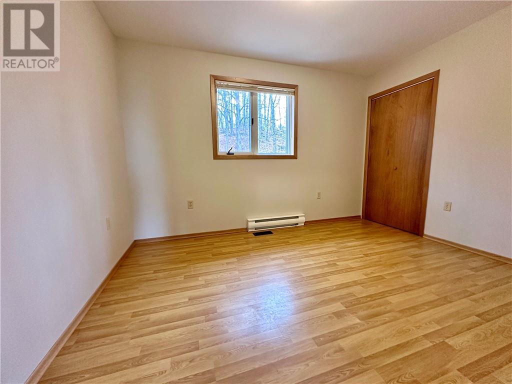 100 Limberlost Lane, Mindemoya, Ontario P0P 1S0 - Photo 17 - 2125506