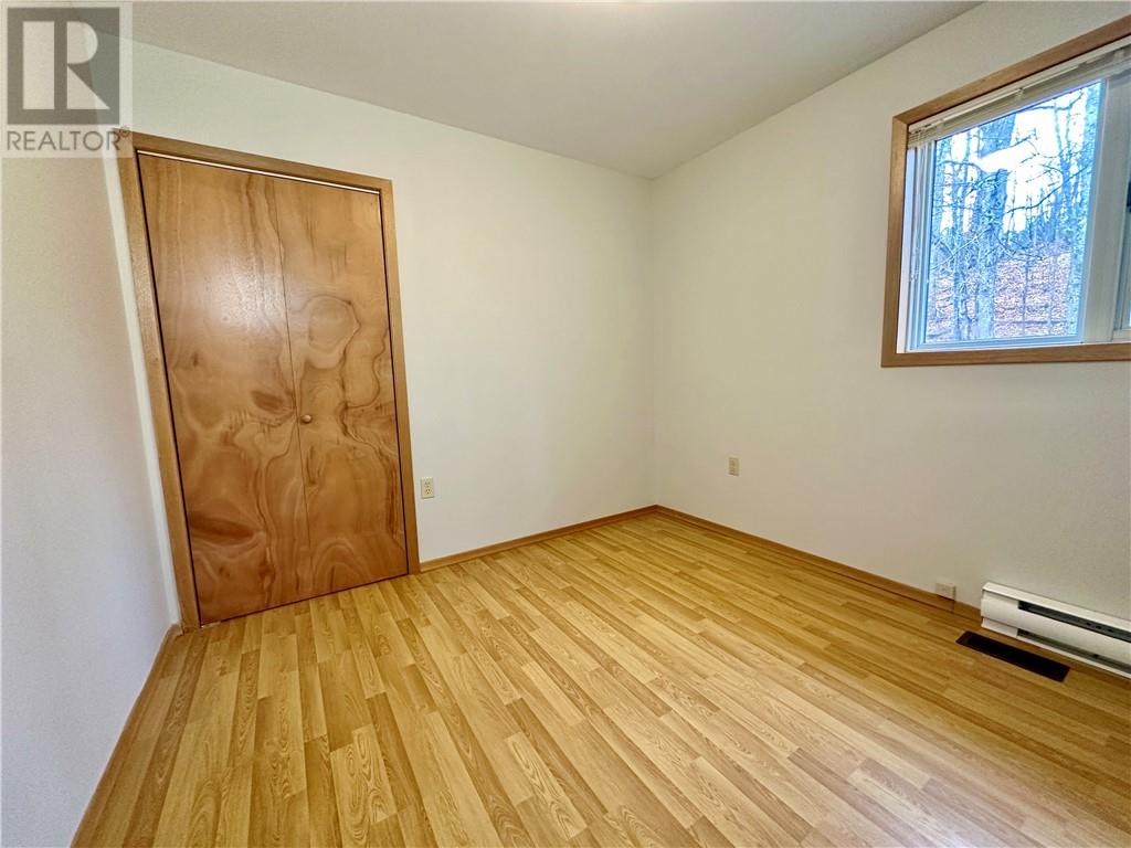 100 Limberlost Lane, Mindemoya, Ontario P0P 1S0 - Photo 22 - 2125506