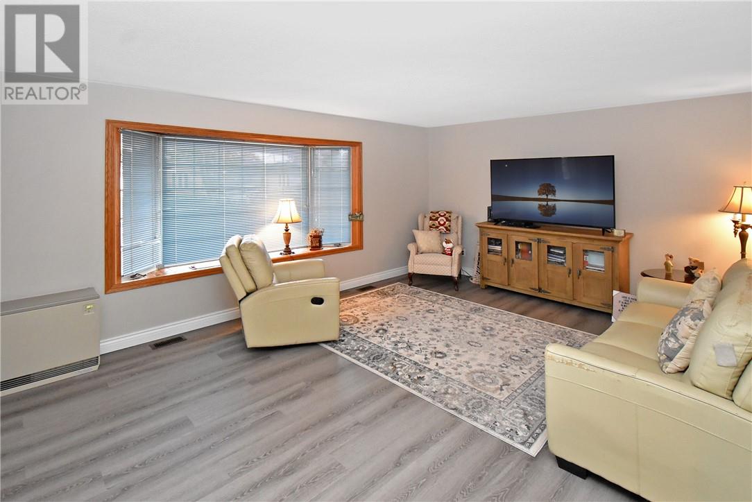 751 William Ave, Sudbury, Ontario  P3A 4Y1 - Photo 10 - 2125465