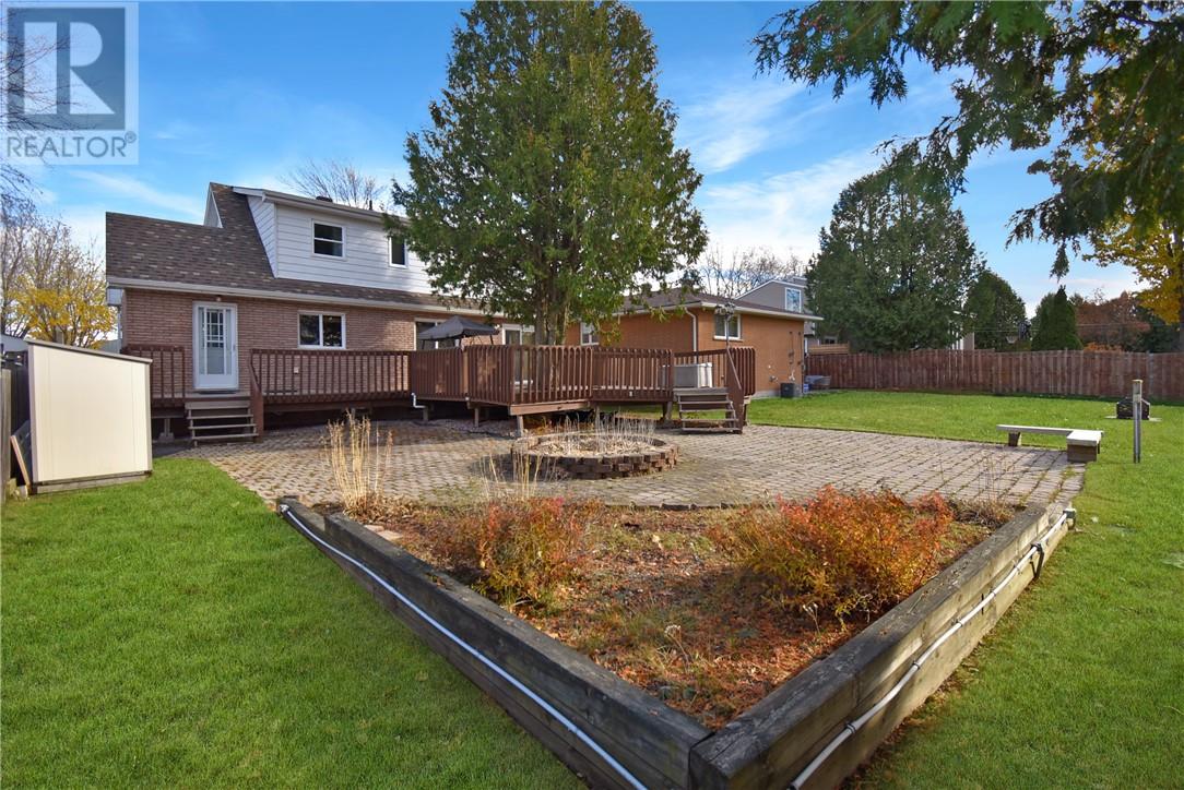 751 William Ave, Sudbury, Ontario  P3A 4Y1 - Photo 5 - 2125465