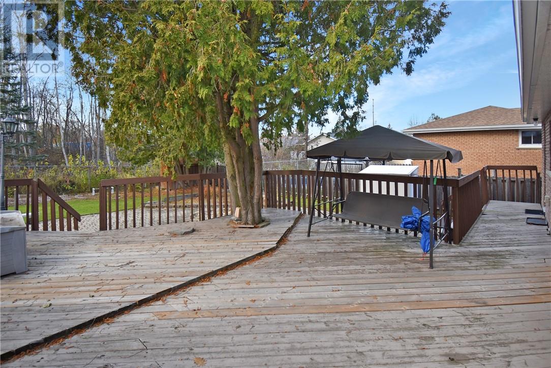 751 William Ave, Sudbury, Ontario  P3A 4Y1 - Photo 7 - 2125465