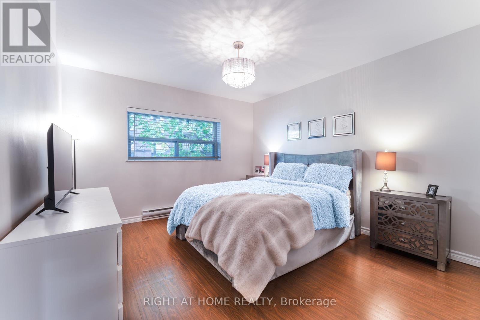 211 - 11 Woodman Drive S, Hamilton, Ontario  L8K 4E3 - Photo 11 - X12510982