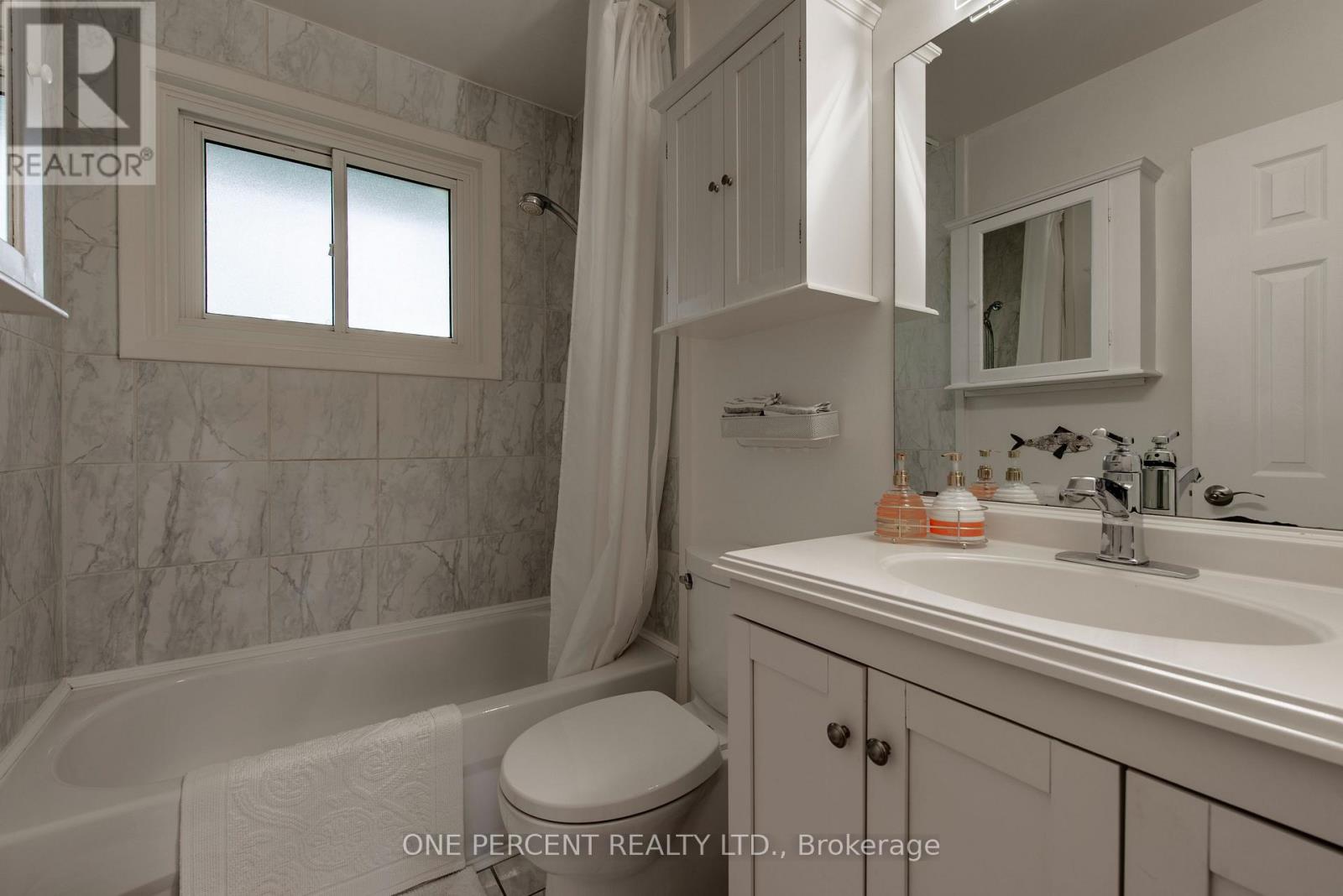 156 Waverley Drive, Guelph, Ontario  N1E 1H2 - Photo 18 - X12511014