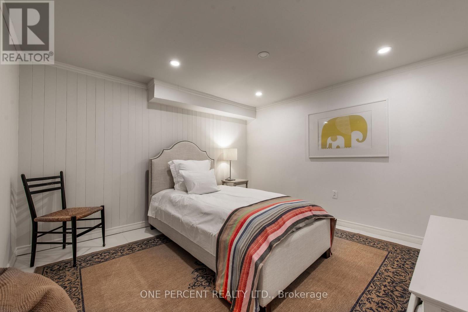 156 Waverley Drive, Guelph, Ontario  N1E 1H2 - Photo 29 - X12511014