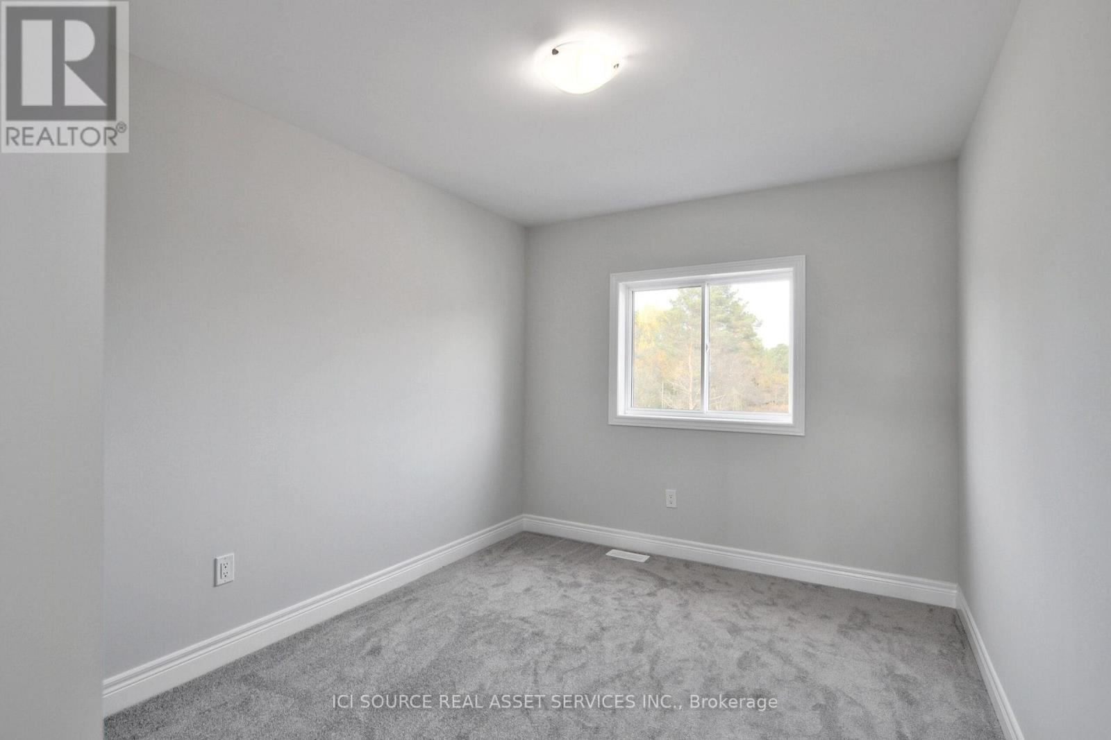 880 Wild Rose Drive, Gravenhurst, Ontario  P1P 0B4 - Photo 10 - X12511022