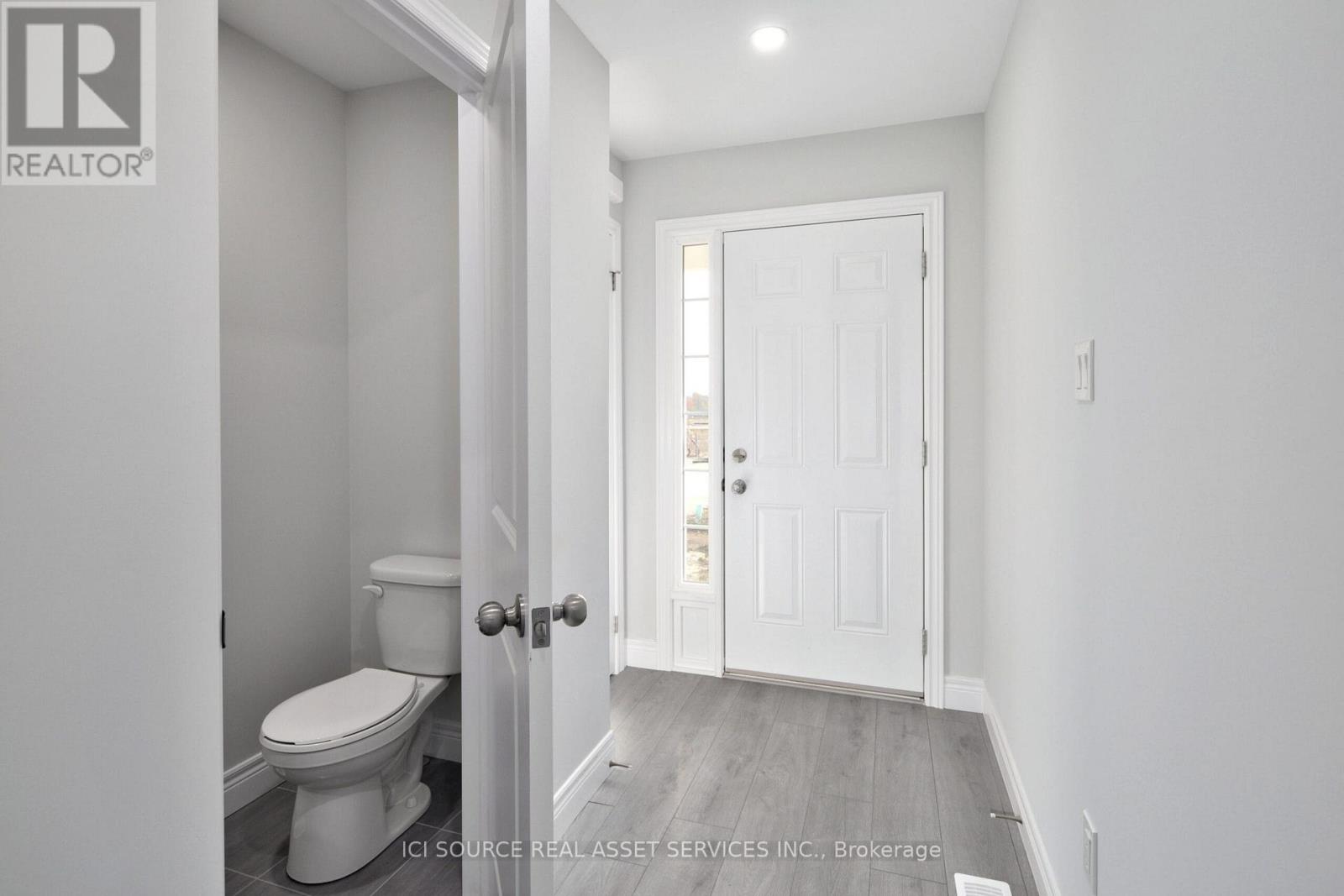 880 Wild Rose Drive, Gravenhurst, Ontario  P1P 0B4 - Photo 7 - X12511022