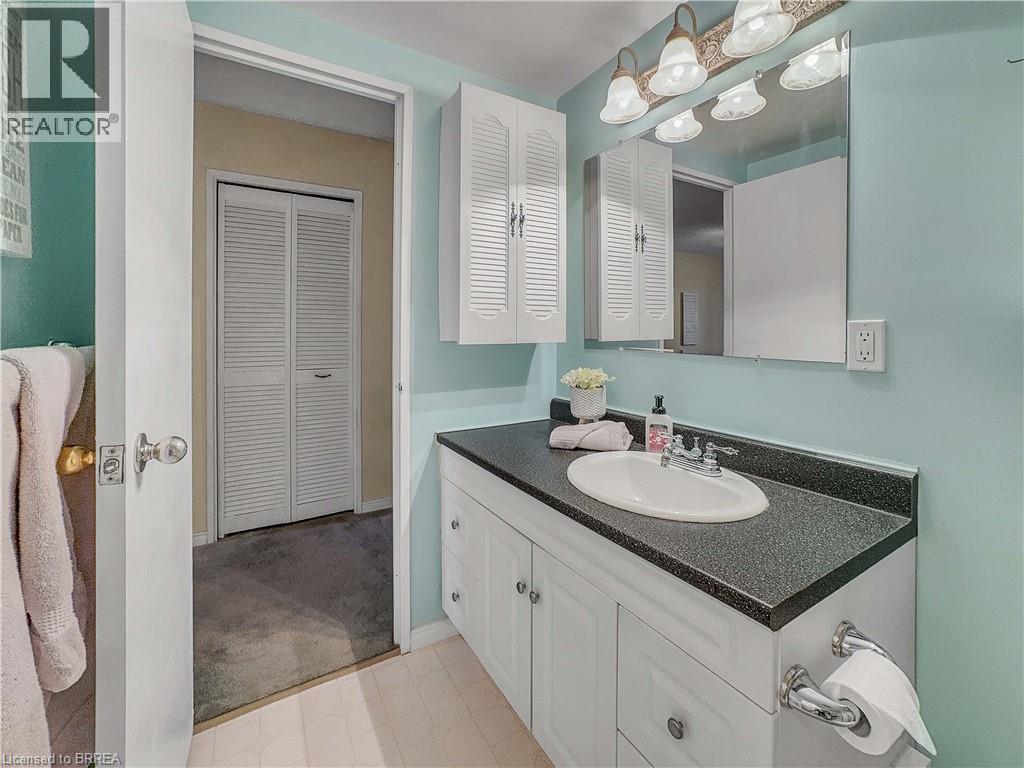 640 West Street Unit# 101, Brantford, Ontario  N3R 6M3 - Photo 18 - 40780214