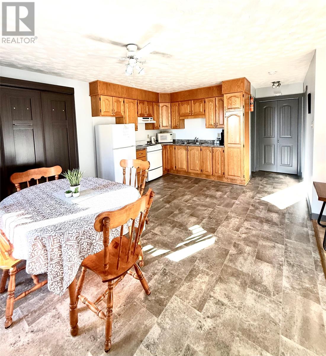 62 Oceanview Crescent, Brooklyn, Newfoundland & Labrador  A0C 1V0 - Photo 9 - 1292214