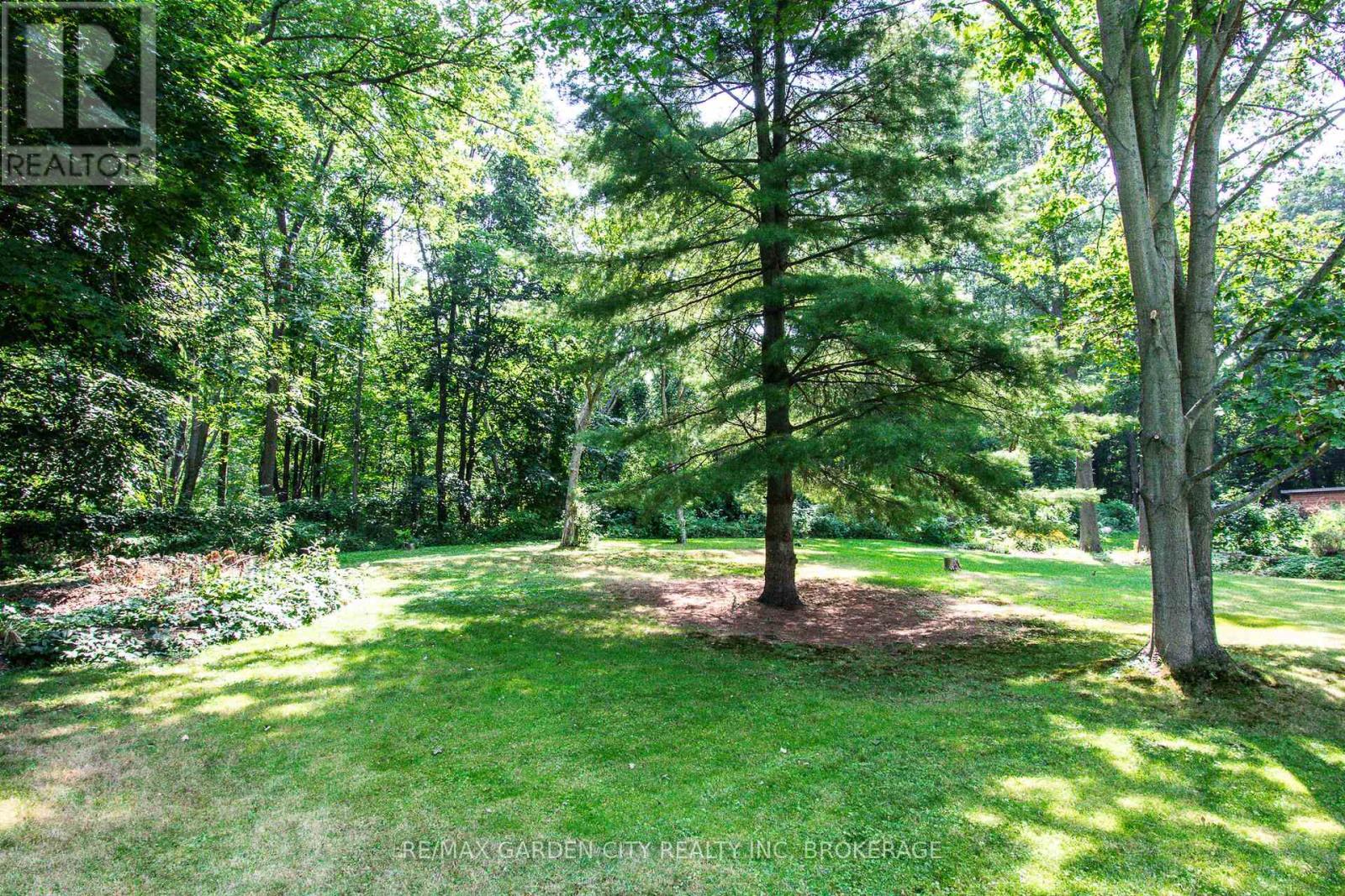 1171 Maple Street, Pelham, Ontario  L0S 1C0 - Photo 39 - X12336641