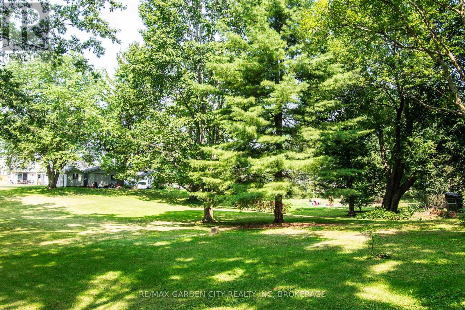 1171 Maple Street, Pelham, Ontario  L0S 1C0 - Photo 41 - X12336641