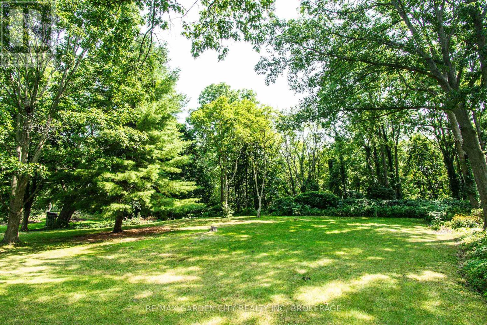 1171 Maple Street, Pelham, Ontario  L0S 1C0 - Photo 40 - X12336641