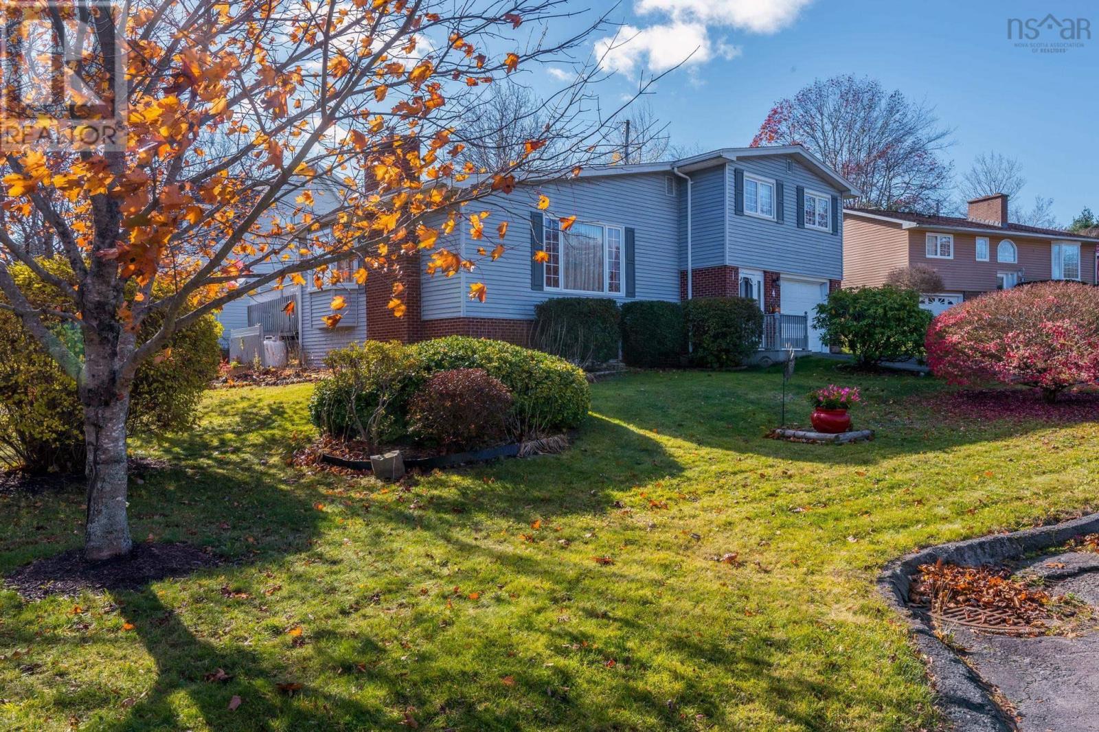 4 Kingsmere Court, Timberlea, Nova Scotia  B3T 1J4 - Photo 2 - 202527309