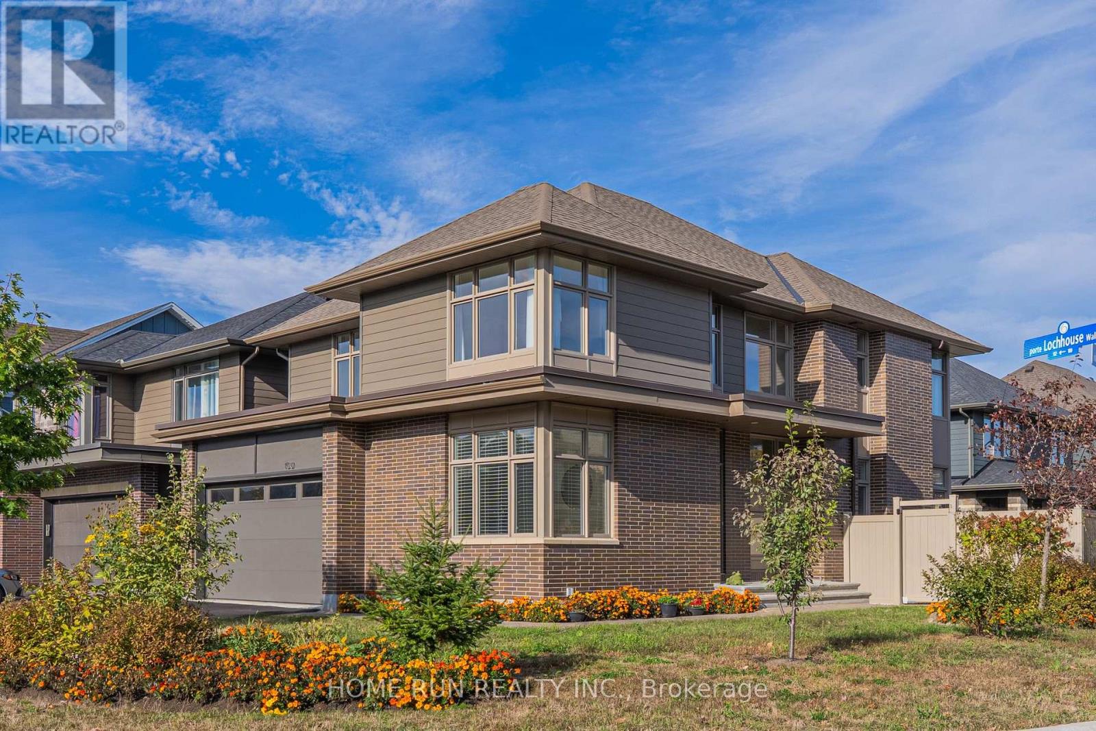 100 Lochhouse Walk, Ottawa, Ontario  K2J 6A4 - Photo 3 - X12511042