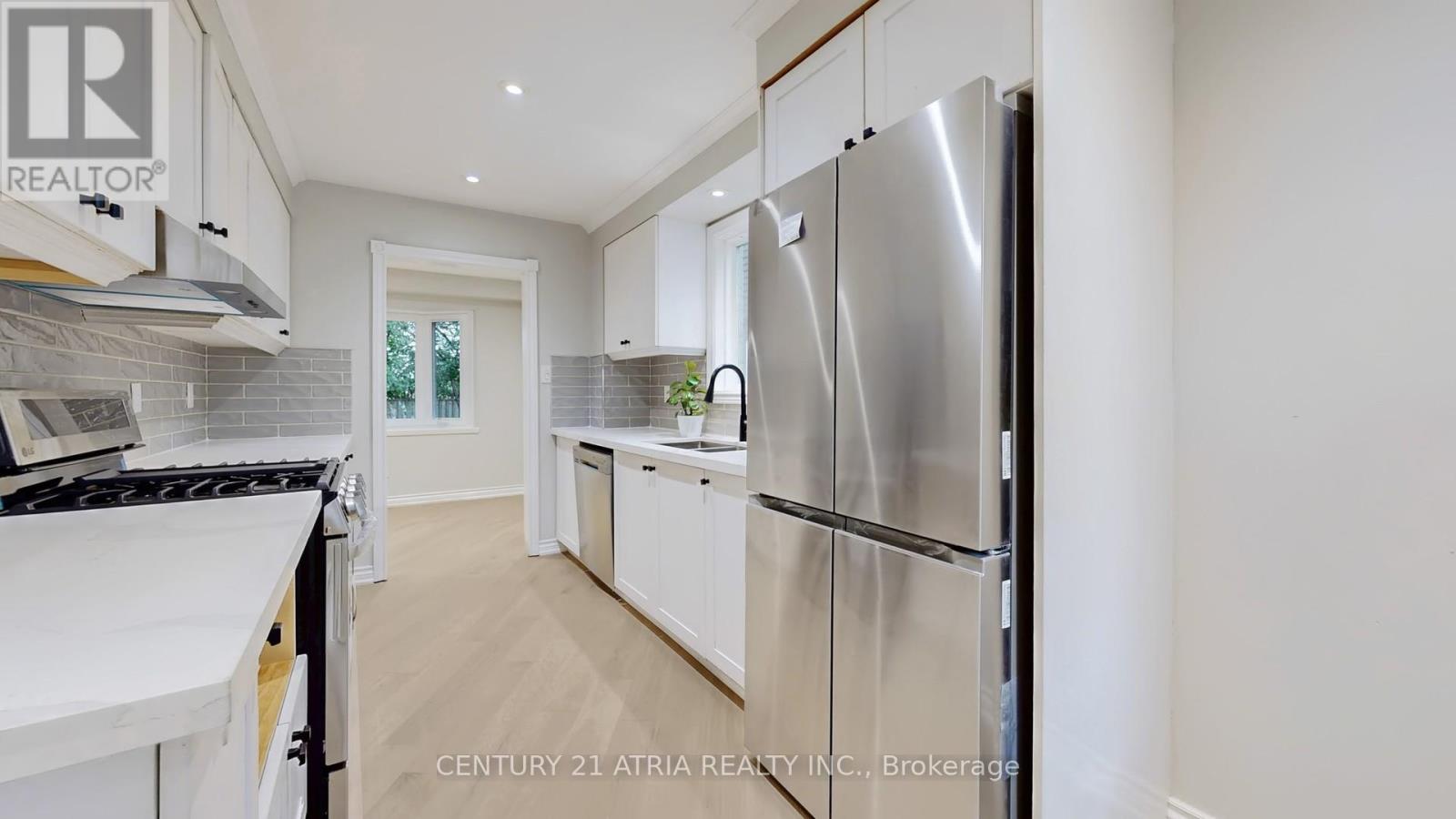 1671 Portland Court, Pickering, Ontario L1V 5L5 - Photo 10 - E12506496