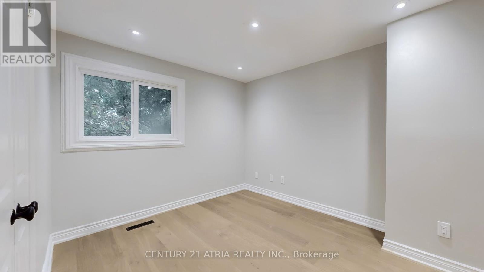 1671 Portland Court, Pickering, Ontario L1V 5L5 - Photo 24 - E12506496