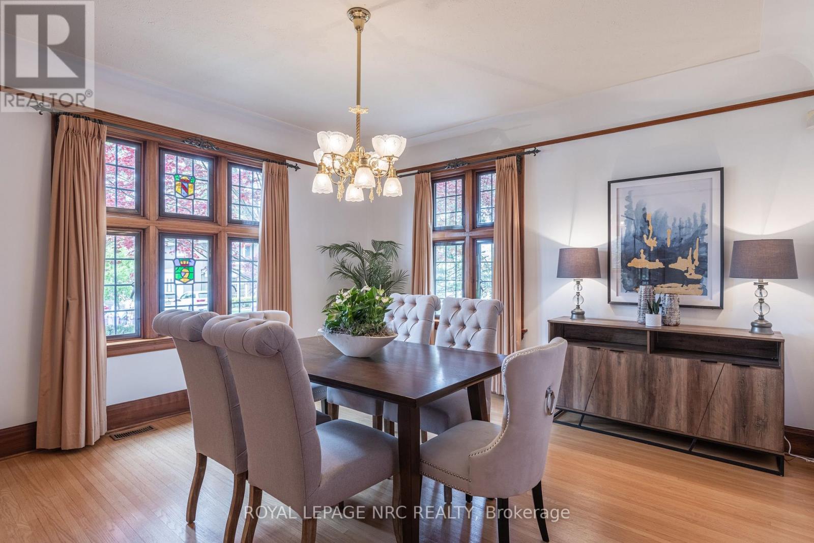 57 Hillcrest Avenue, St. Catharines, Ontario L2R 4Y3 - Photo 10 - X12511048