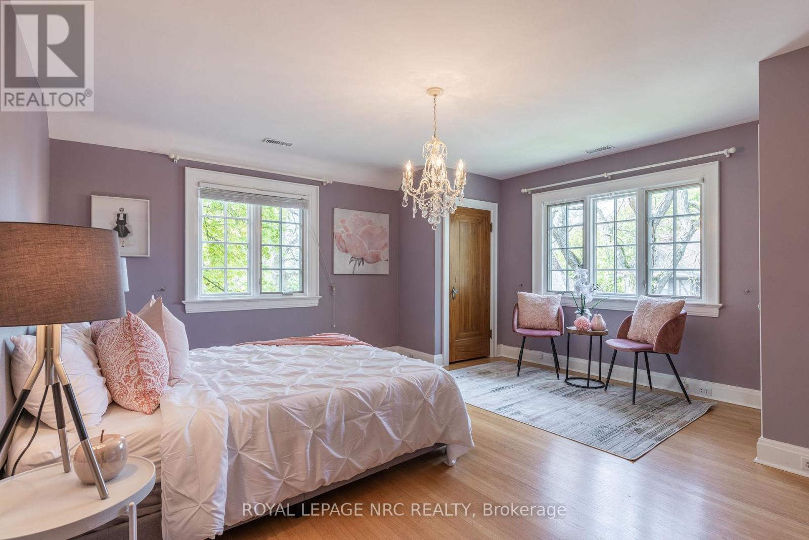 57 Hillcrest Avenue, St. Catharines, Ontario L2R 4Y3 - Photo 33 - X12511048