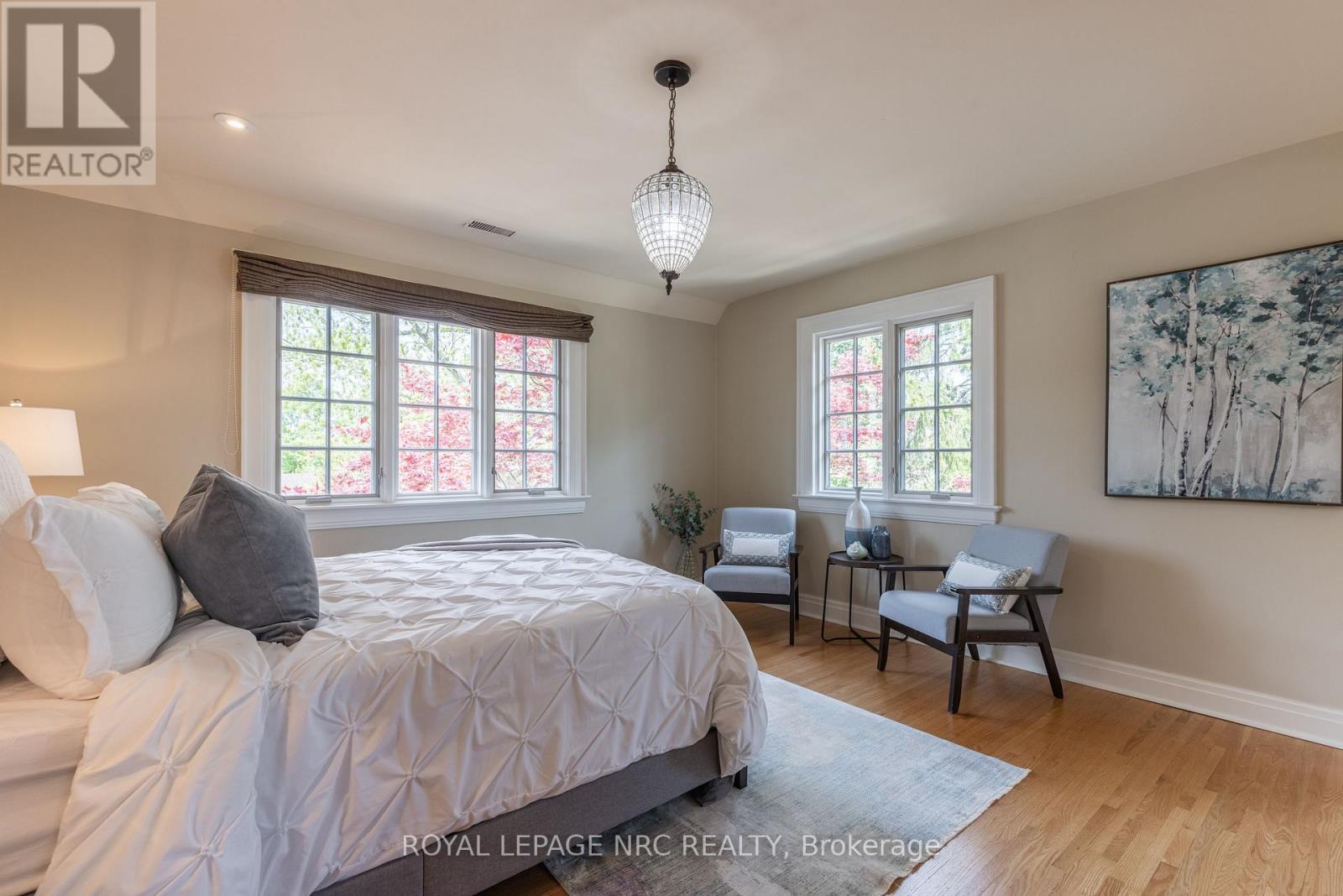 57 Hillcrest Avenue, St. Catharines, Ontario L2R 4Y3 - Photo 36 - X12511048