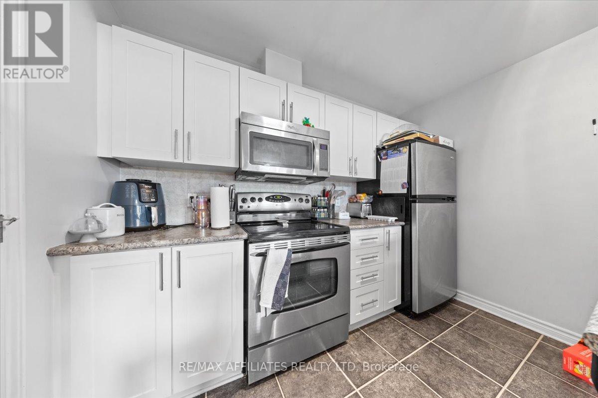I - 241 Crestway Crescent Drive, Ottawa, Ontario  K2G 0A9 - Photo 10 - X12414028