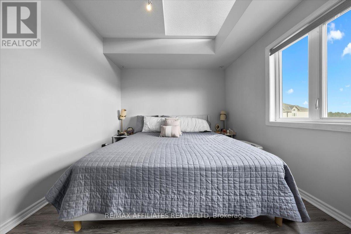 I - 241 Crestway Crescent Drive, Ottawa, Ontario  K2G 0A9 - Photo 15 - X12414028