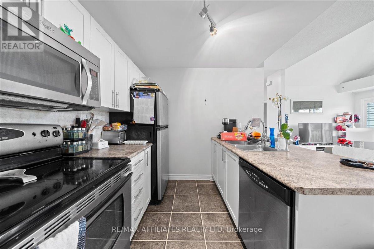 I - 241 Crestway Crescent Drive, Ottawa, Ontario  K2G 0A9 - Photo 11 - X12414028