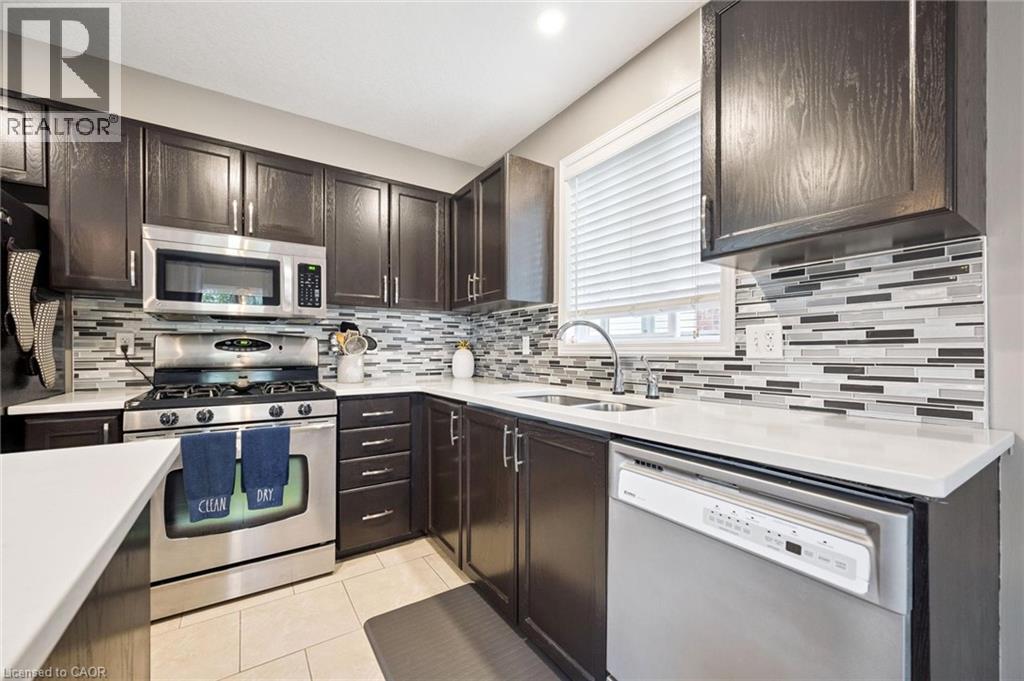 394 Sauve Crescent, Waterloo, Ontario  N2T 2Y9 - Photo 14 - 40785775