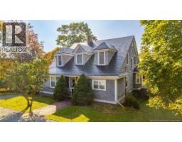 101 Carleton Street, Saint Andrews, Ca