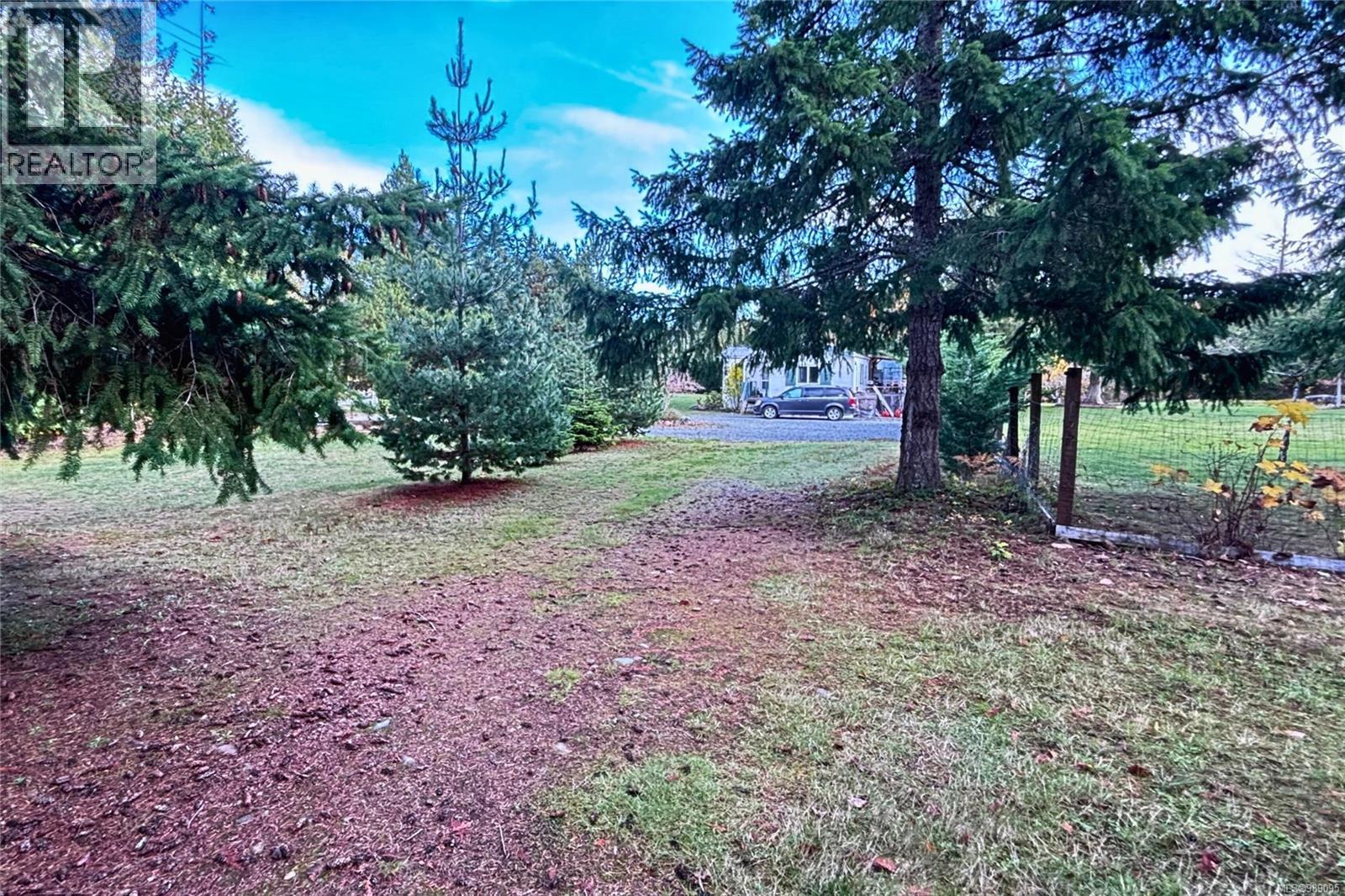 2450/2440 Whistler Rd W, Qualicum Beach, British Columbia  V9K 2A6 - Photo 18 - 989095