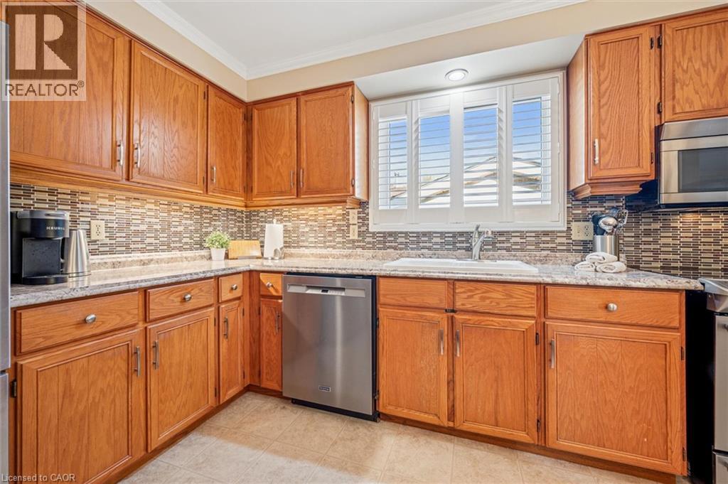 22 Myrtleville Drive, Brantford, Ontario  N3V 1B8 - Photo 10 - 40785565