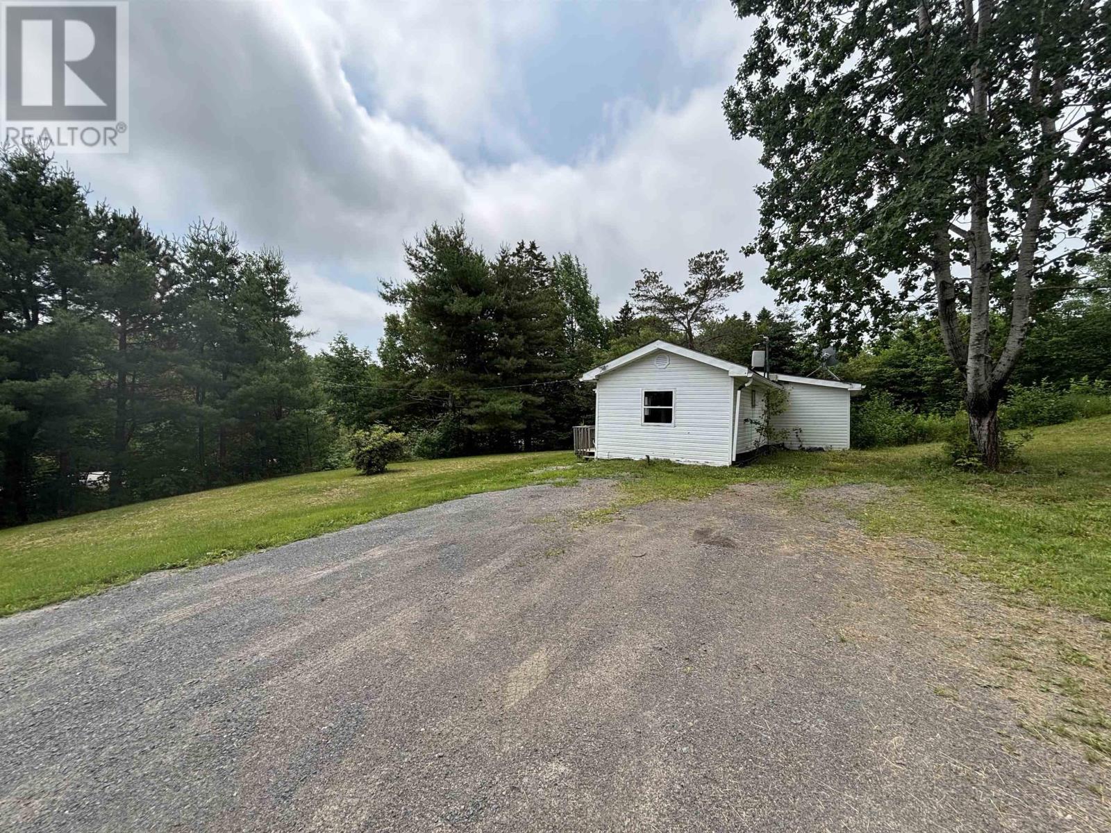 3859 Highway 14, Upper Rawdon, Nova Scotia  B0N 2N0 - Photo 11 - 202517023