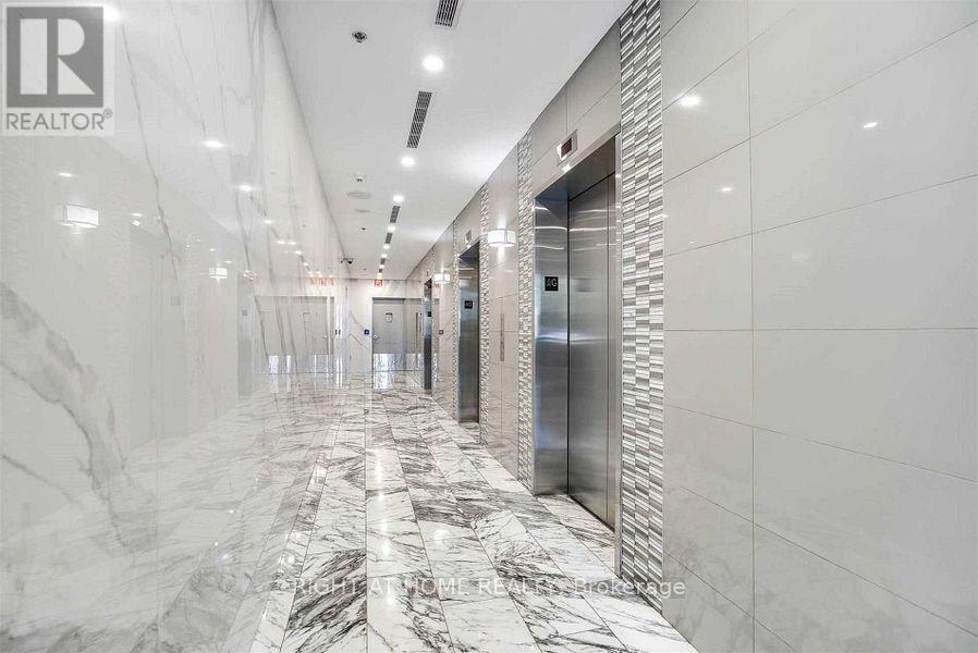 1809 - 5 Mariner Terrace, Toronto, Ontario  M5V 3V6 - Photo 5 - C12511050