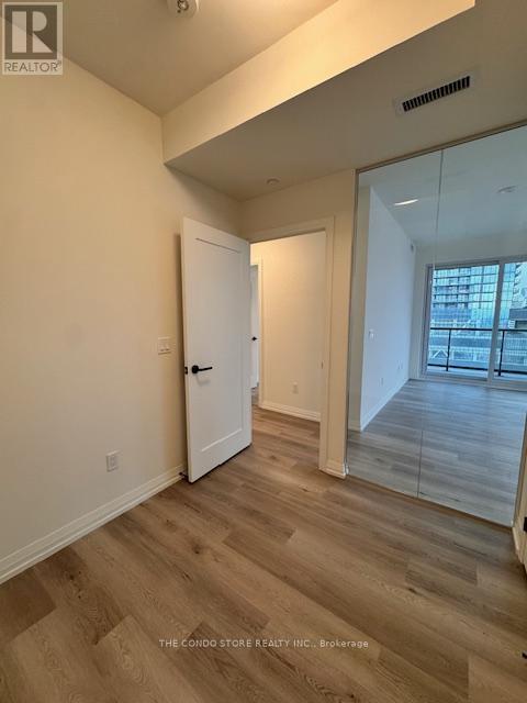 2705 - 280 Dundas Street W, Toronto, Ontario  M5T 1G2 - Photo 16 - C12511052