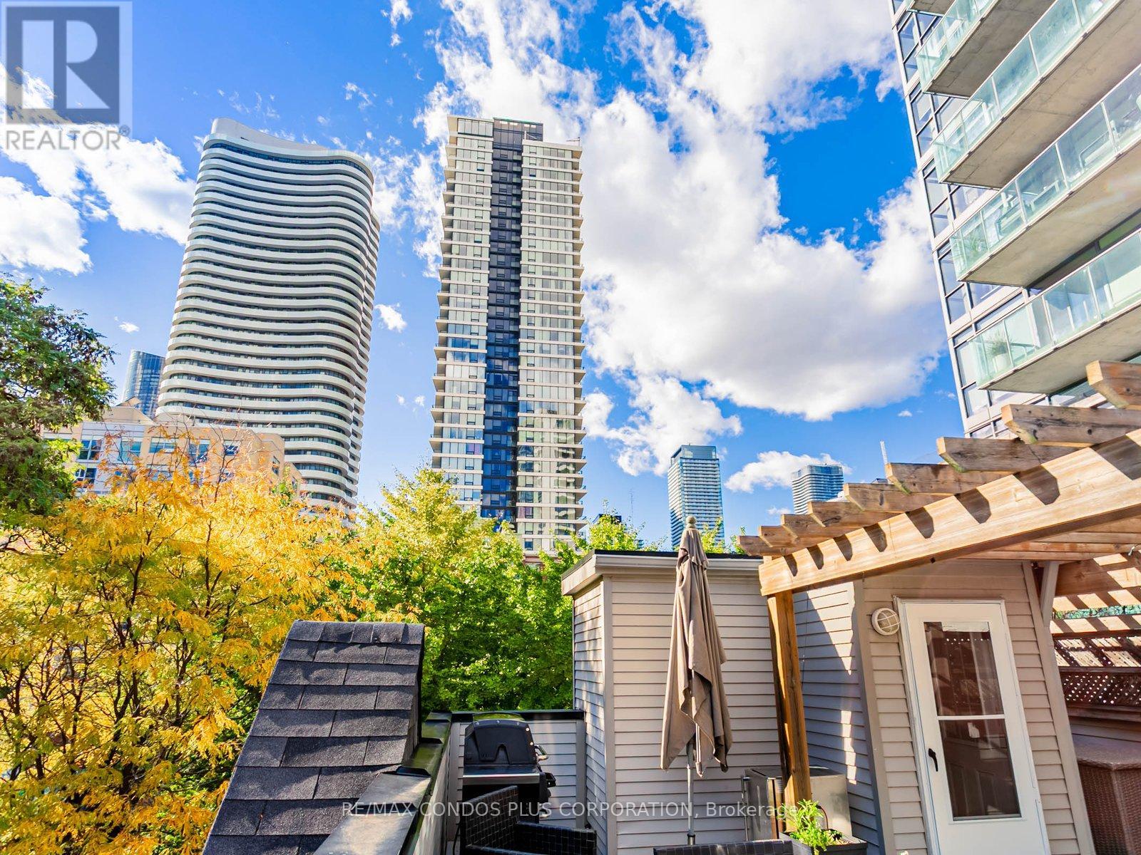 F - 346 Jarvis Street, Toronto, Ontario  M4Y 2G6 - Photo 37 - C12511062