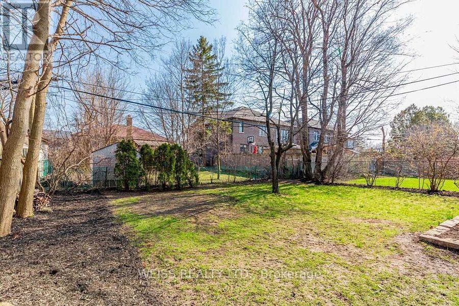 3 Acton Avenue, Toronto, Ontario  M3H 4G6 - Photo 23 - C12511070