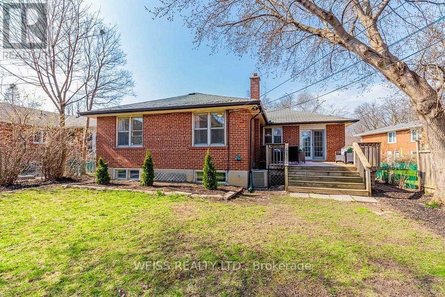 3 Acton Avenue, Toronto, Ontario  M3H 4G6 - Photo 24 - C12511070