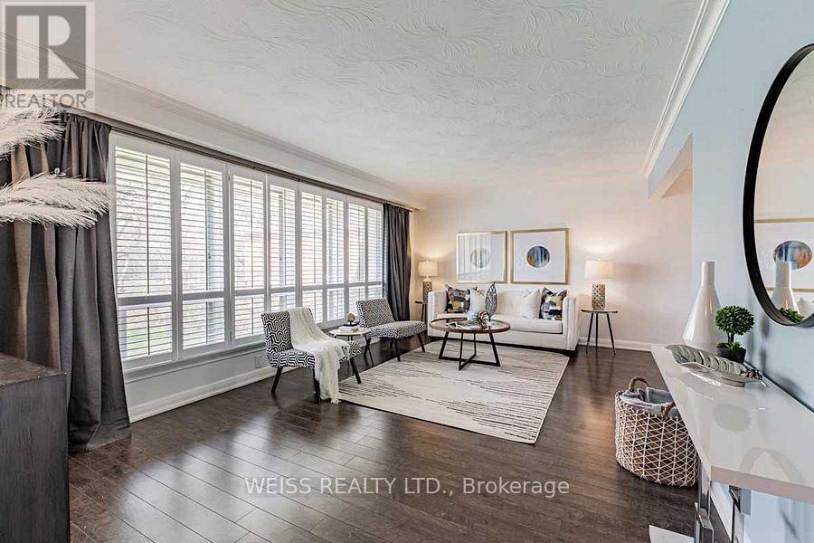 3 Acton Avenue, Toronto, Ontario  M3H 4G6 - Photo 6 - C12511070