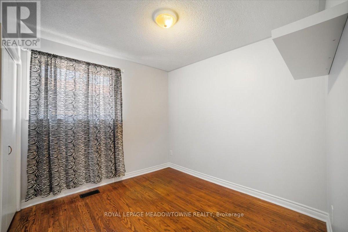 9 Welbeck Drive, Brampton, Ontario  L6X 2K9 - Photo 25 - W12373794