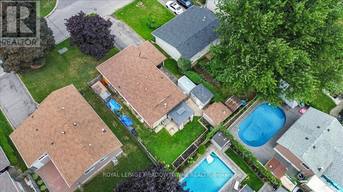 9 Welbeck Drive, Brampton, Ontario  L6X 2K9 - Photo 37 - W12373794